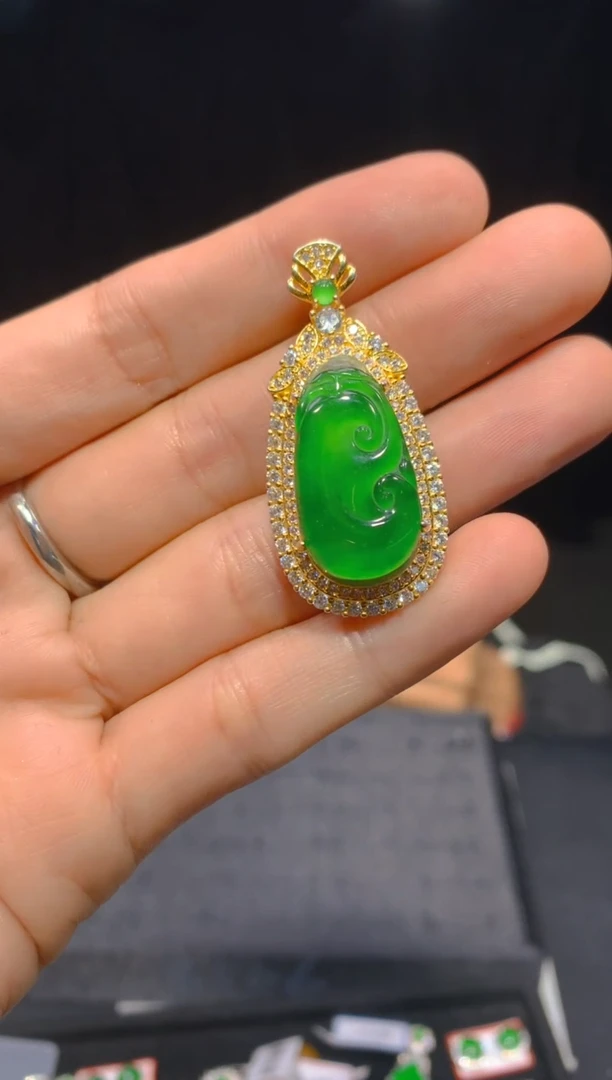 【闪购商品】定制翡翠未镶嵌119多样性发货（发其一）