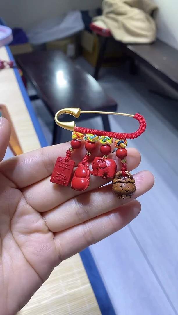 含辰砂工艺品高含量朱砂挂件