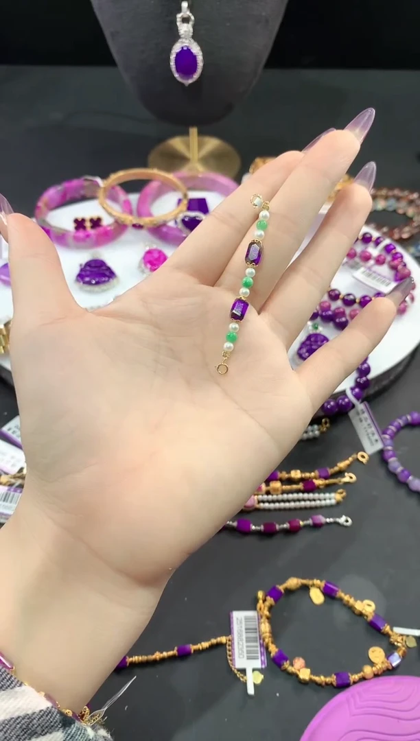 苏纪石（舒俱来）18K金镶嵌.延长链