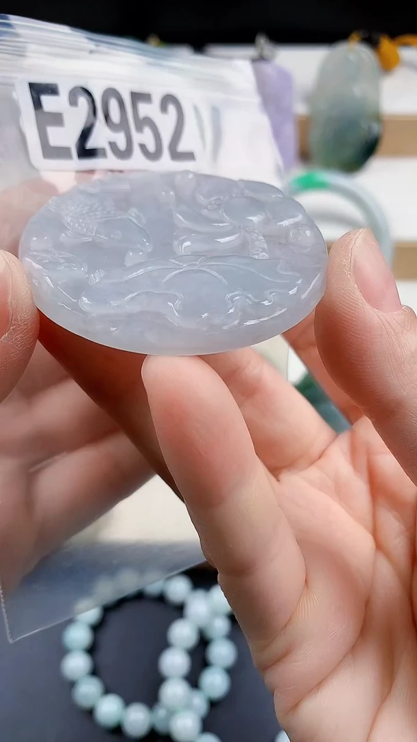 颈饰未镶嵌翡翠天然翡翠吊坠挂件