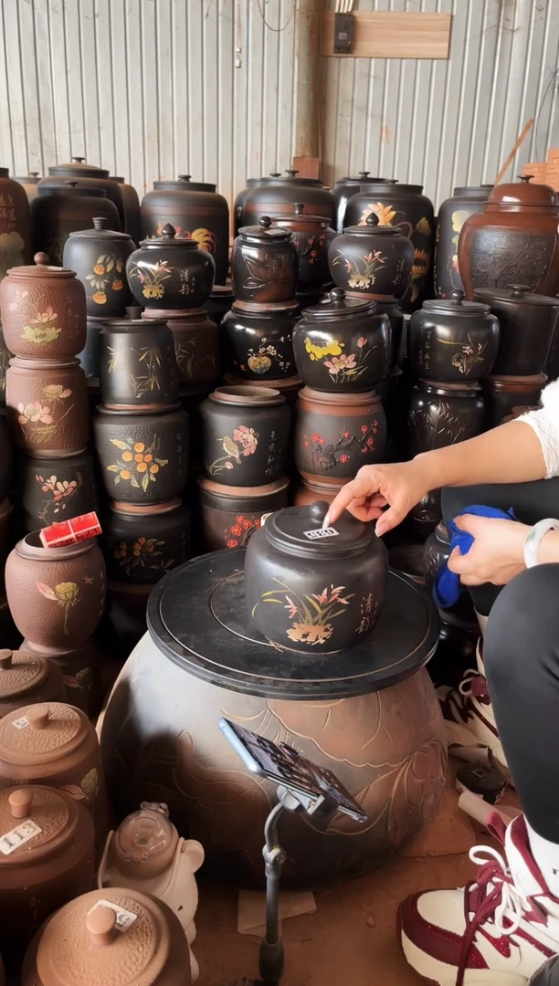 【闪购商品】壶瑕疵茶叶罐 苹果彩填 635