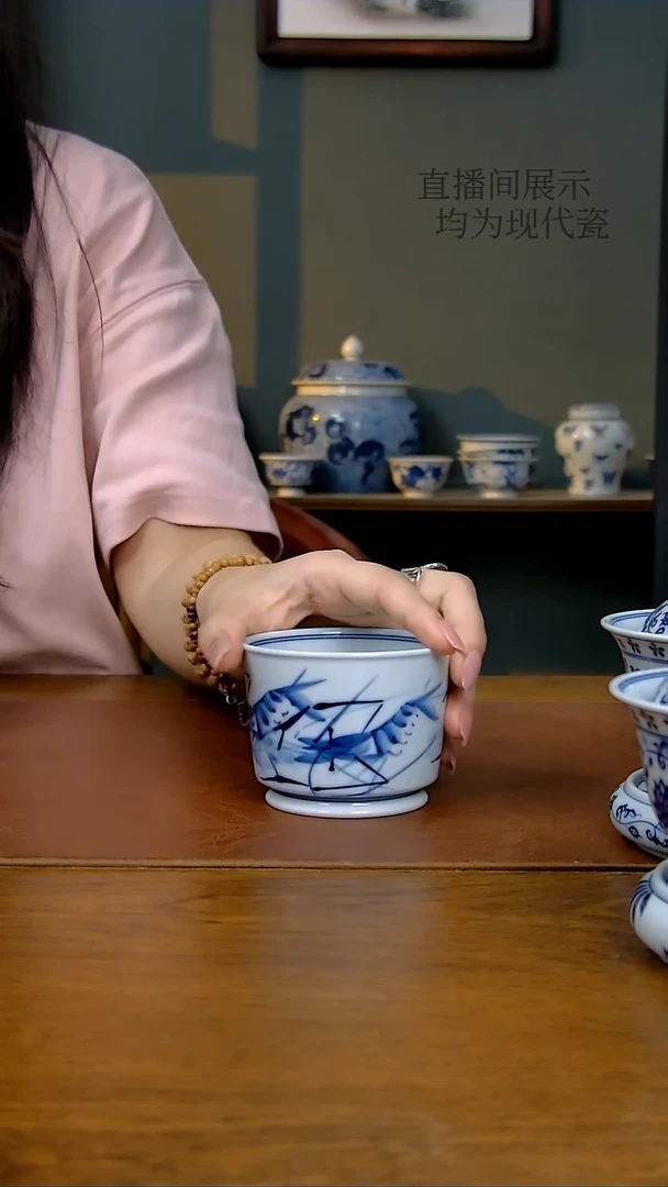 陶瓷牛*写意虾趣融天杯