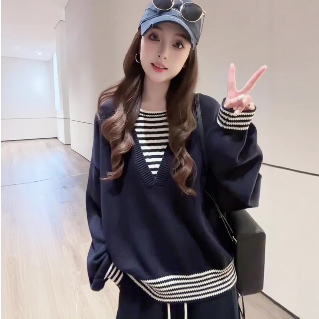 早秋时尚条纹假两件圆领毛衣女2025新款爆款春秋季时尚洋气针织衫