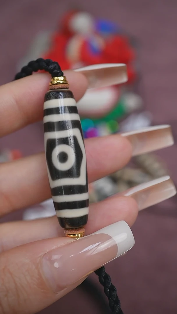 【闪购商品】玛瑙/玉髓颈饰未镶嵌蚀花玛瑙珠定制编绳