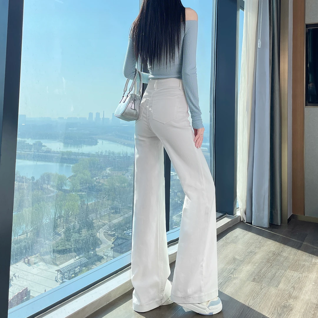 白色加绒微喇牛仔裤女秋冬季2025新款长裤小个子高腰显瘦喇叭裤子