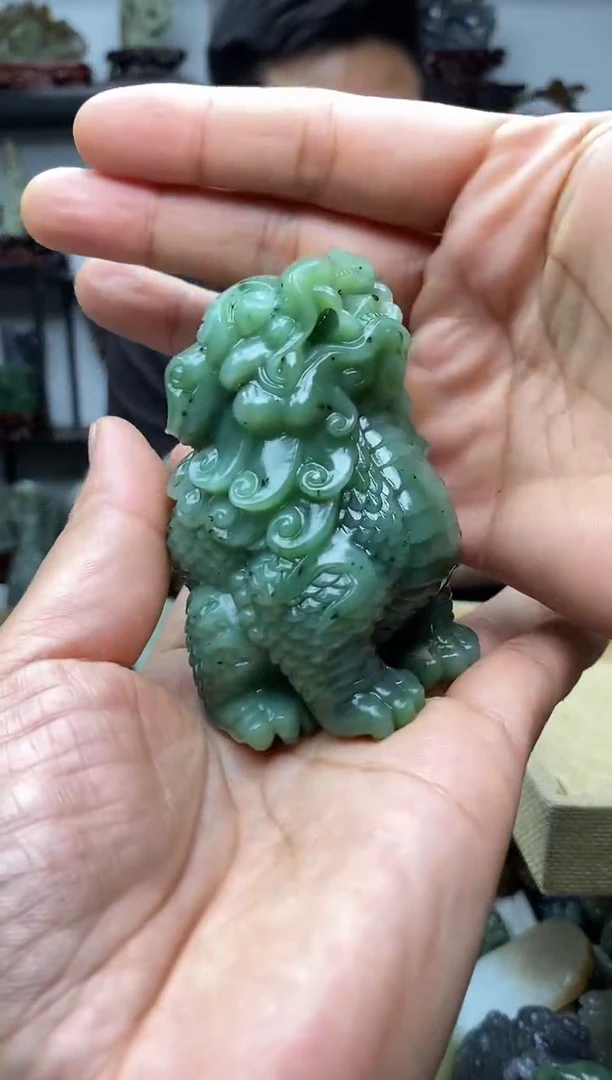 未镶嵌和田玉把件1