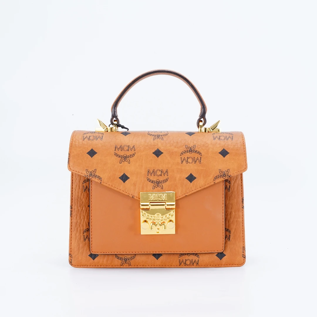 95新 MCM MCM 风琴包小号【白菜】BG22000090