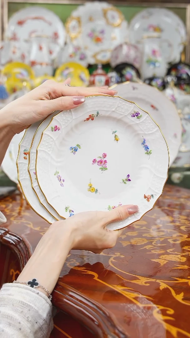 摆件米多家中古瓷器如图所示124