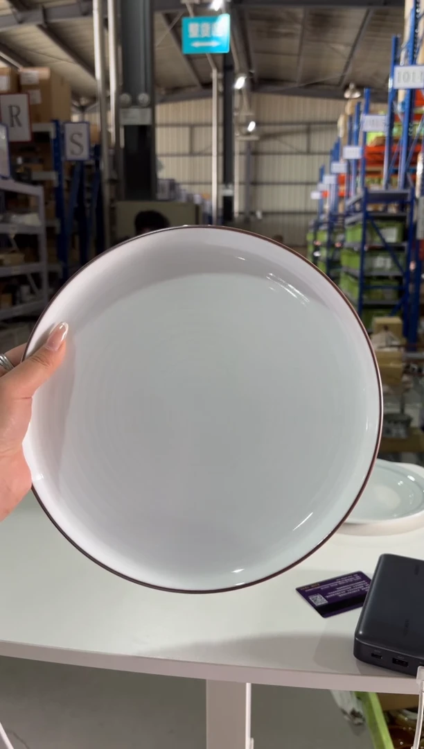 玻璃纸白磁千段　平皿６号（18，5cm）