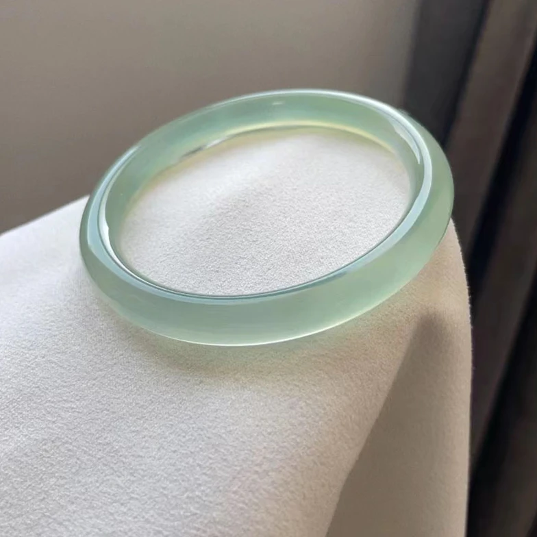 温润淡雅8mm细圆条冰青色玛瑙手镯 青山黛复古清新百搭雅致款