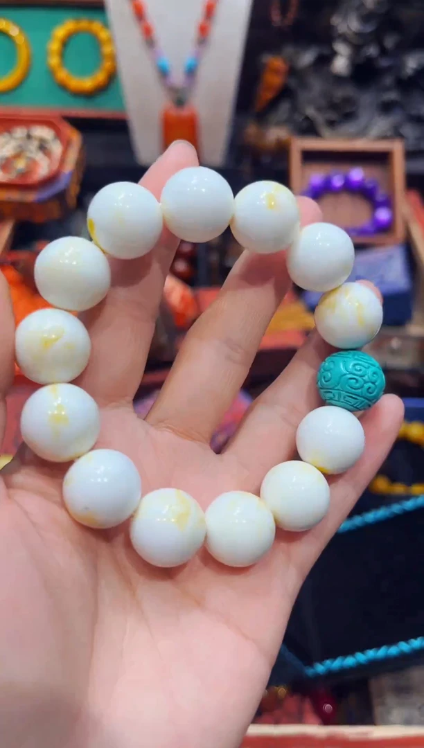 【闪购商品】蜜蜡裸石未镶嵌欣妹专属精选链接a141