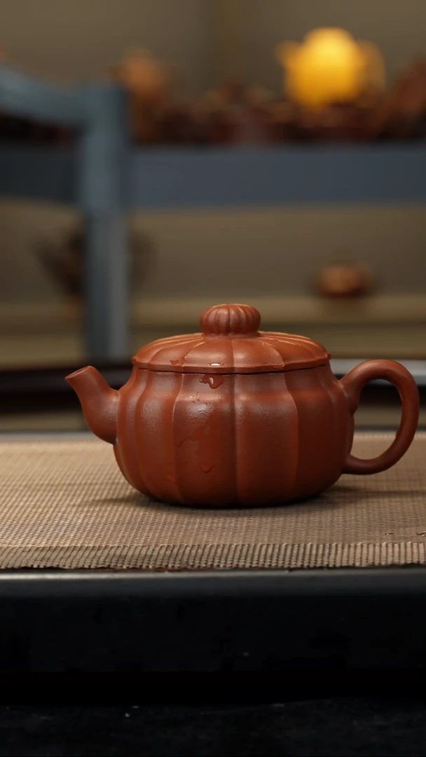 茶壶紫砂生砂朱泥筋纹和韵微瑕170CC