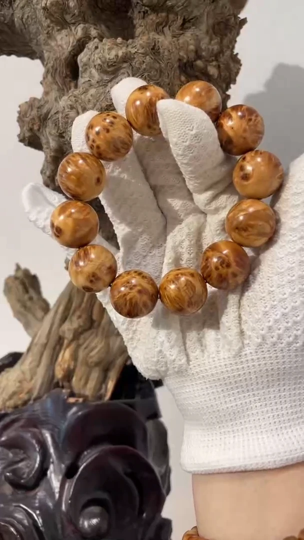 崖柏2.0榴花火焰纹太行崖柏陈化料