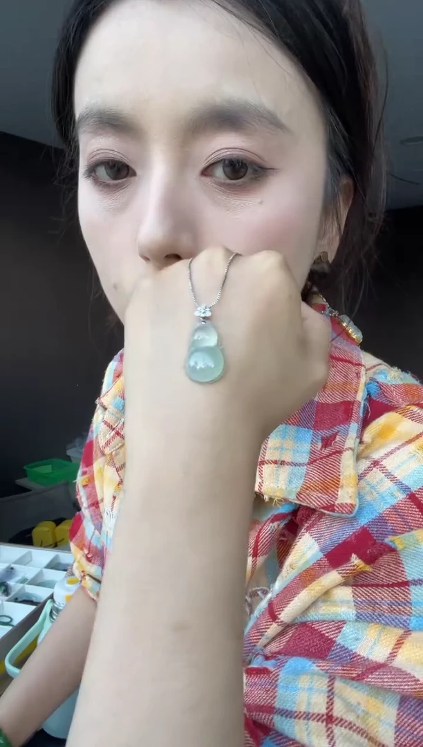 吊坠(不含链)18K金镶嵌翡翠天然缅甸A货翡翠