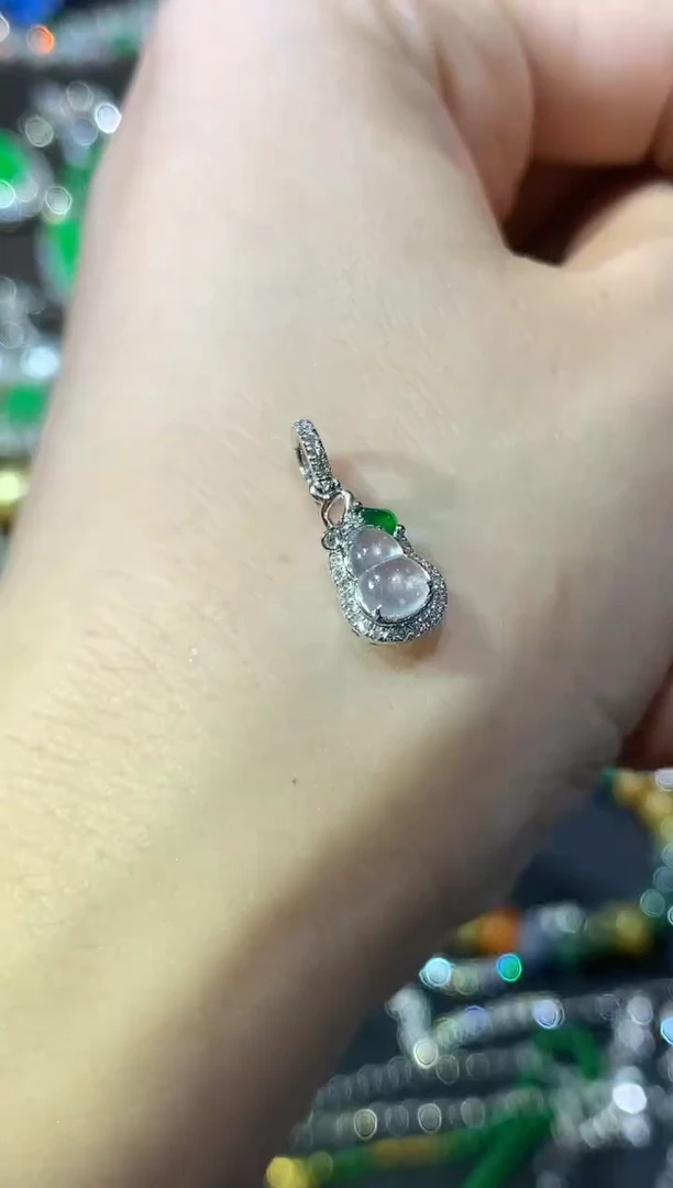 吊坠(不含链)18K金镶嵌翡翠C12