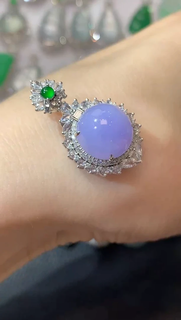 翡翠18K金镶嵌吊坠(不含链)C47紫货有一定色差