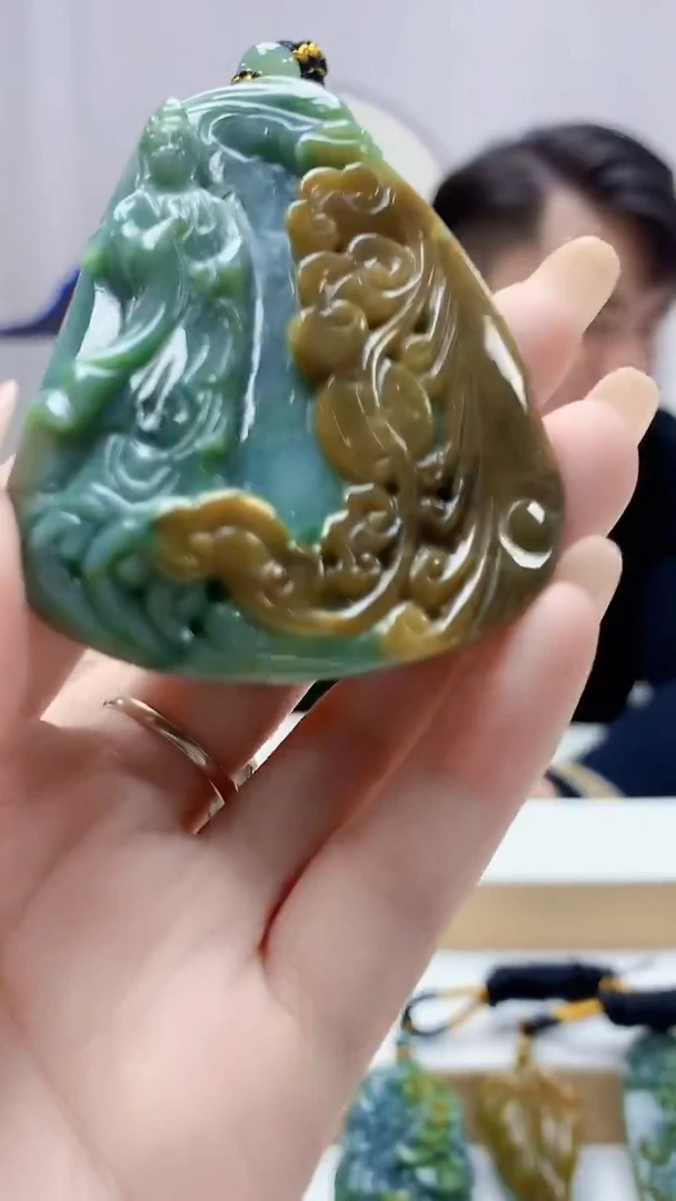 未镶嵌定制翡翠5060DD-毛货挂件73
