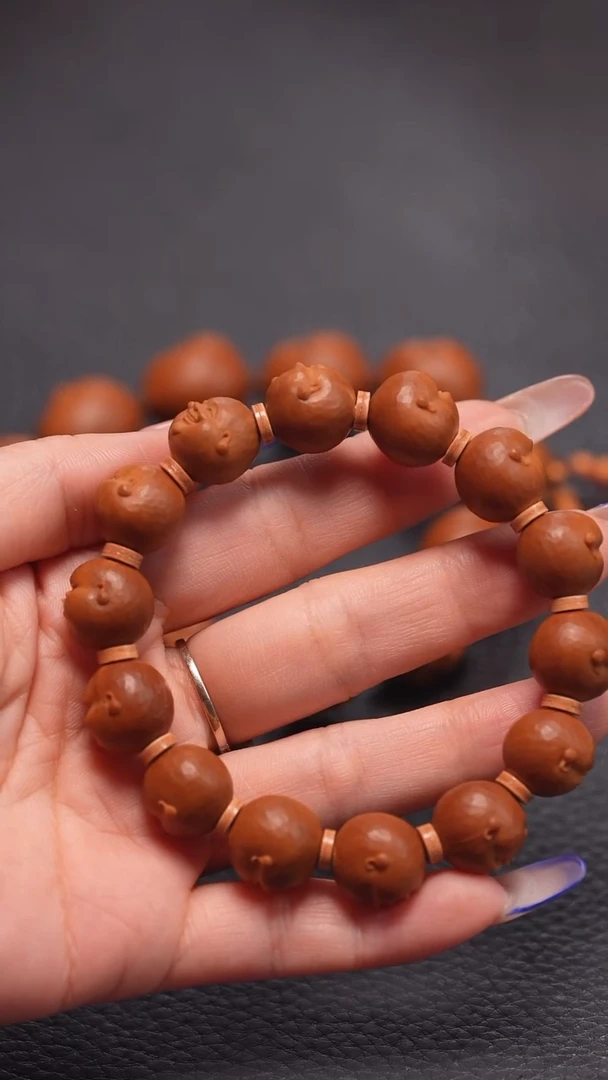 手串橄榄核1.4人生百态