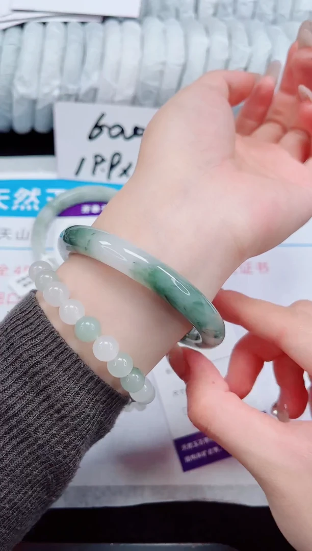 未镶嵌手镯石英质玉140-58/59