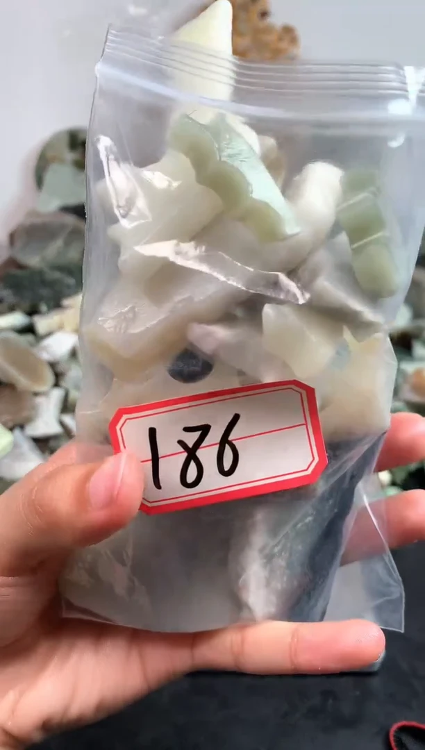 未镶嵌和田玉摆件186