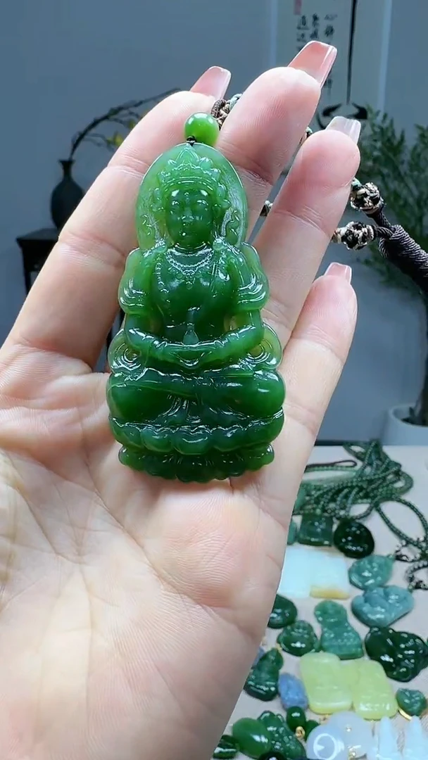 未镶嵌和田玉挂件1