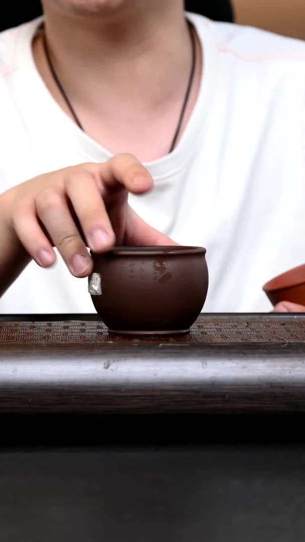 茶杯紫砂YZGT17015 黄龙正砂山水杯 紫泥