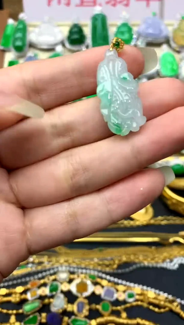 颈饰未镶嵌翡翠104 -中国好珍宝