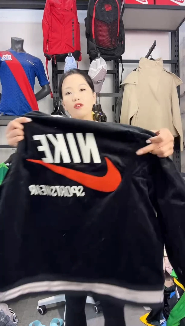 658编码 瑕疵款直播间过款为准 尺码