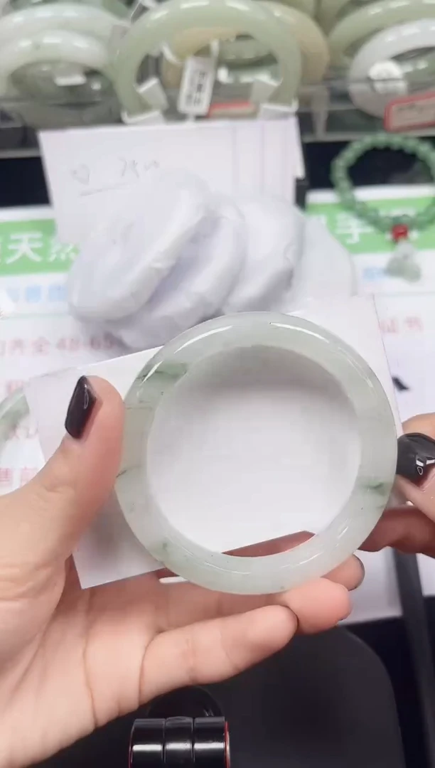 未镶嵌手镯石英质玉50-52/53
