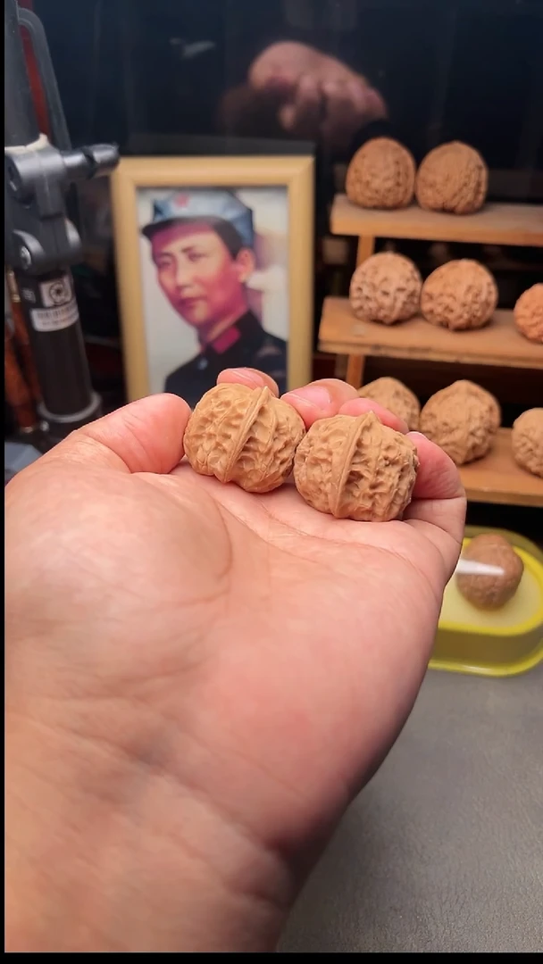 吊坠文玩核桃野麻狮子头33