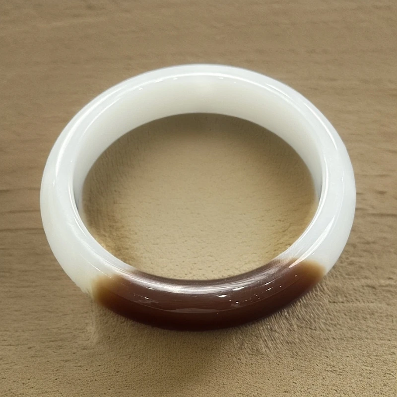 天然和田玉 白玉一口糖正圈手镯 B0403