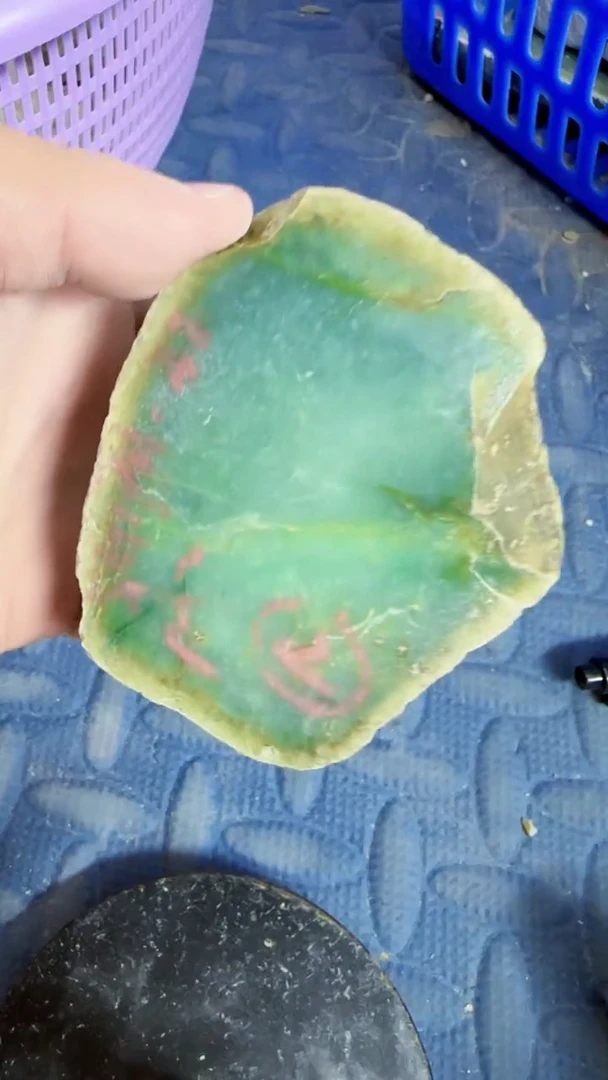 翡翠挂件未镶嵌慎*天然翡翠200