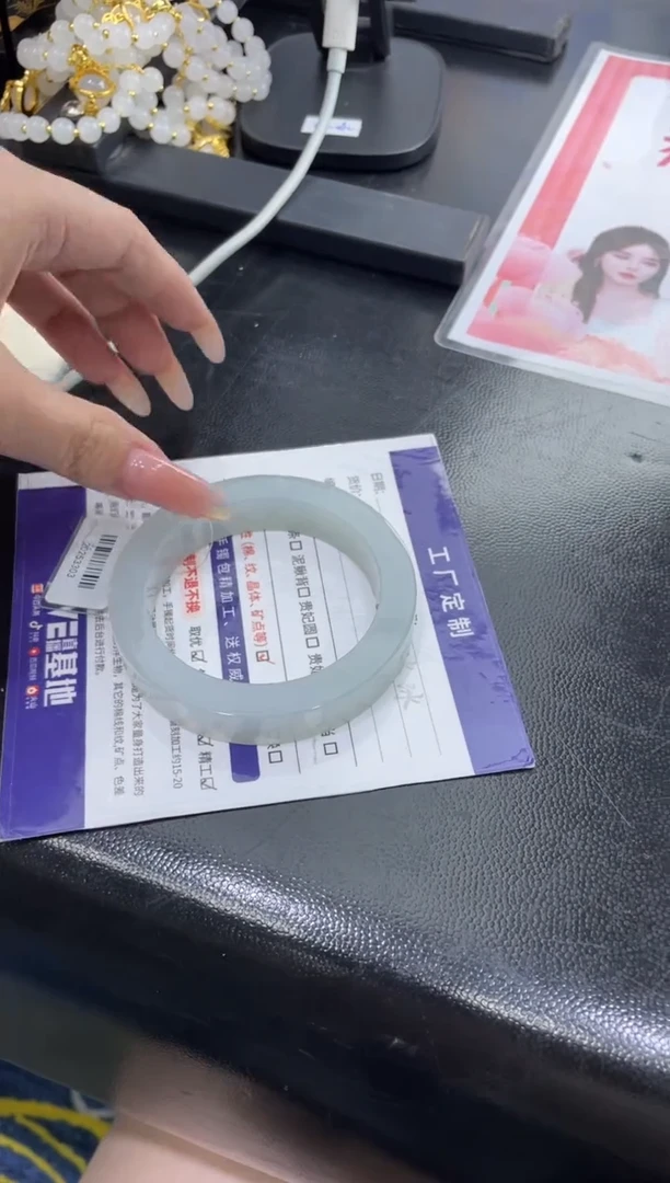 未镶嵌手镯定制翡翠天****膀定制手镯WJFC2/DZS
