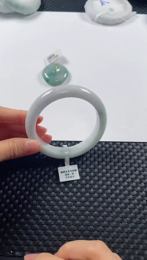 未镶嵌手镯翡翠基地发货H 7528 60+