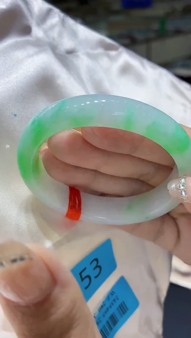 未镶嵌手镯翡翠翡翠手镯52