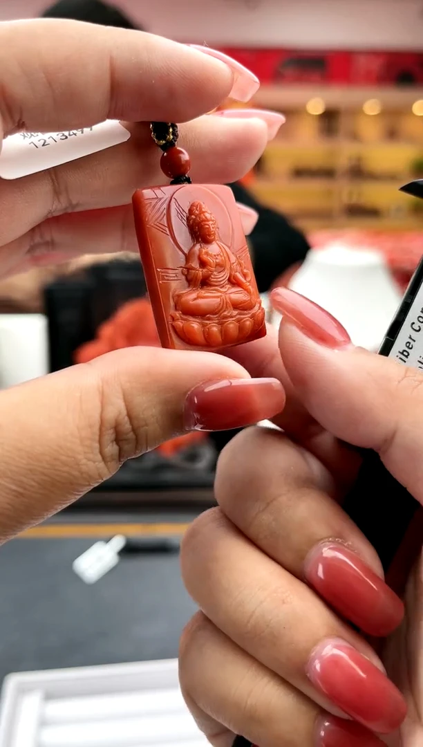 【闪购商品】南红玛瑙卡30南红瓦西观音牌未镶嵌一件24