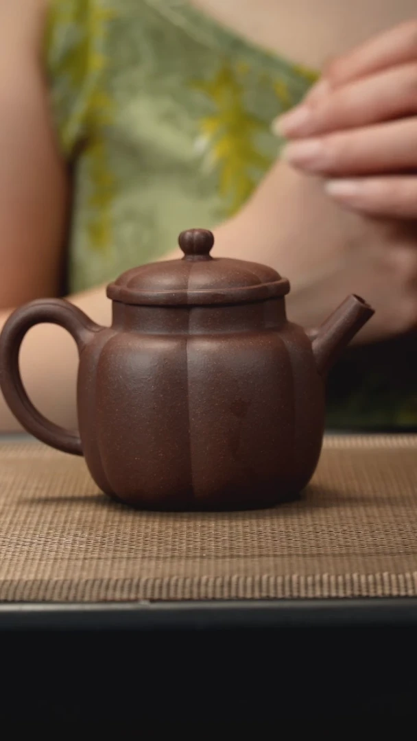 茶壶紫砂底槽清筋纹言心165CC