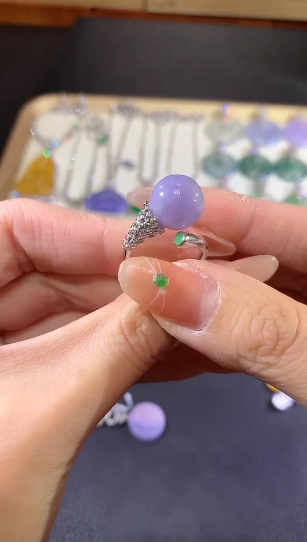 翡翠戒指18K金镶嵌30-戒指