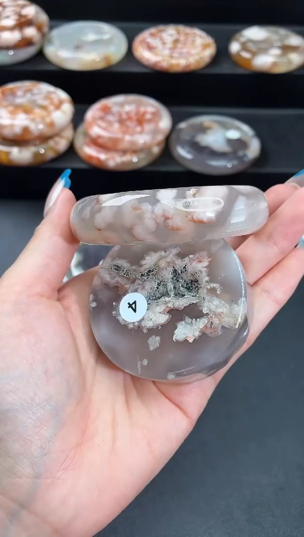 手镯玛瑙/玉髓未镶嵌石英质玉58圈57/58带(赠送镯心)