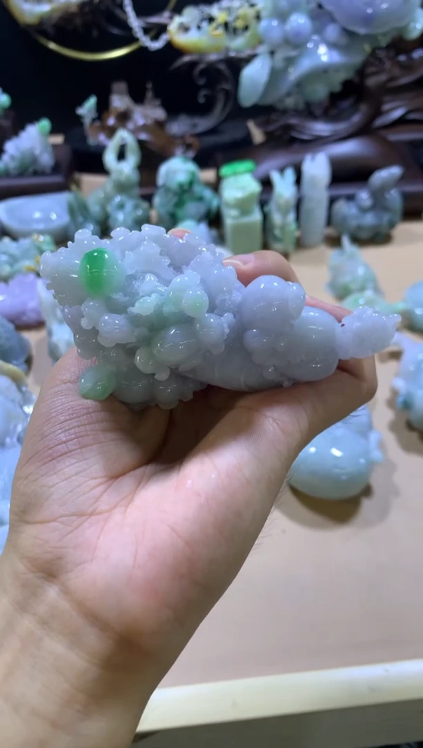 翡翠挂件未镶嵌用****3翡翠摆件