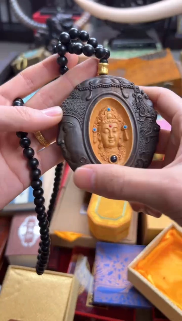 【闪购商品】木—————————三面佛