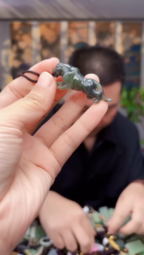 和田玉未镶嵌挂件拍一发一