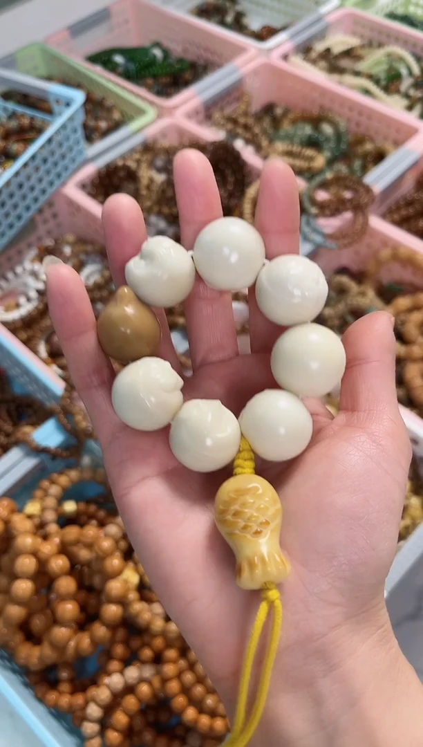 【闪购商品】菩提根/象牙果手串叮当猫鱼饼手捻