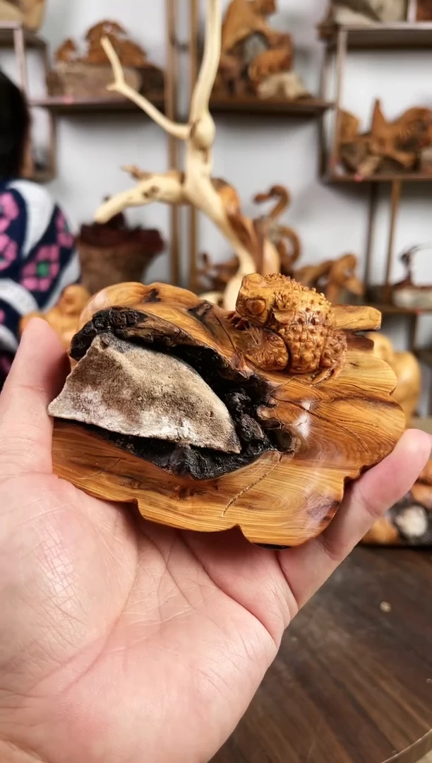 【闪购商品】柏木（崖柏）木雕1