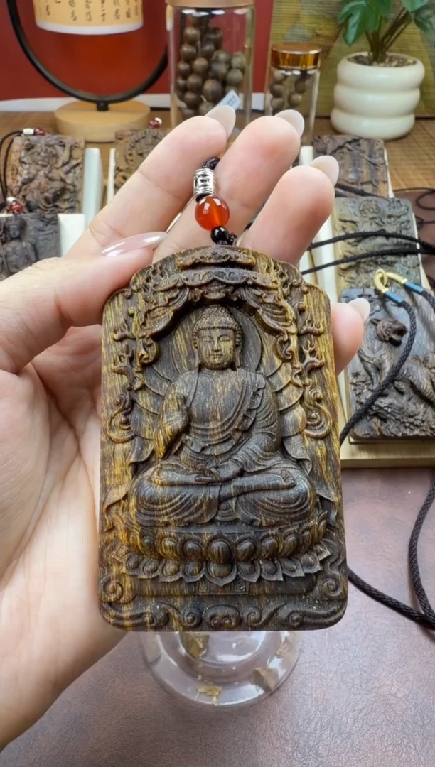 木木雕款芽庄 十二生肖守护    阿弥托佛 8cm 送养香瓶