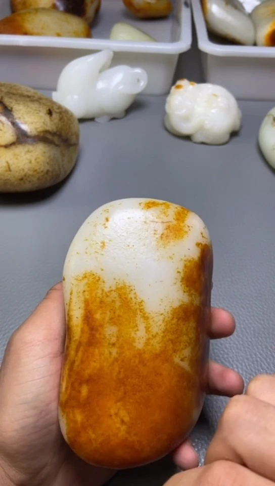 未镶嵌和田玉把件明****.1