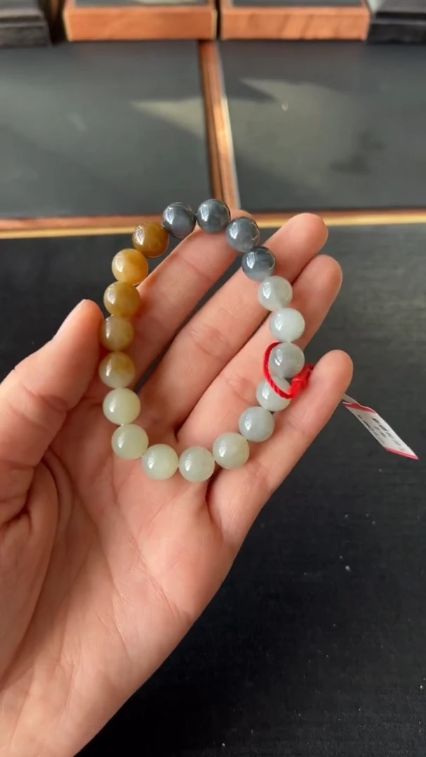 【闪购商品】和田玉手串未镶嵌若羌微色差卡10