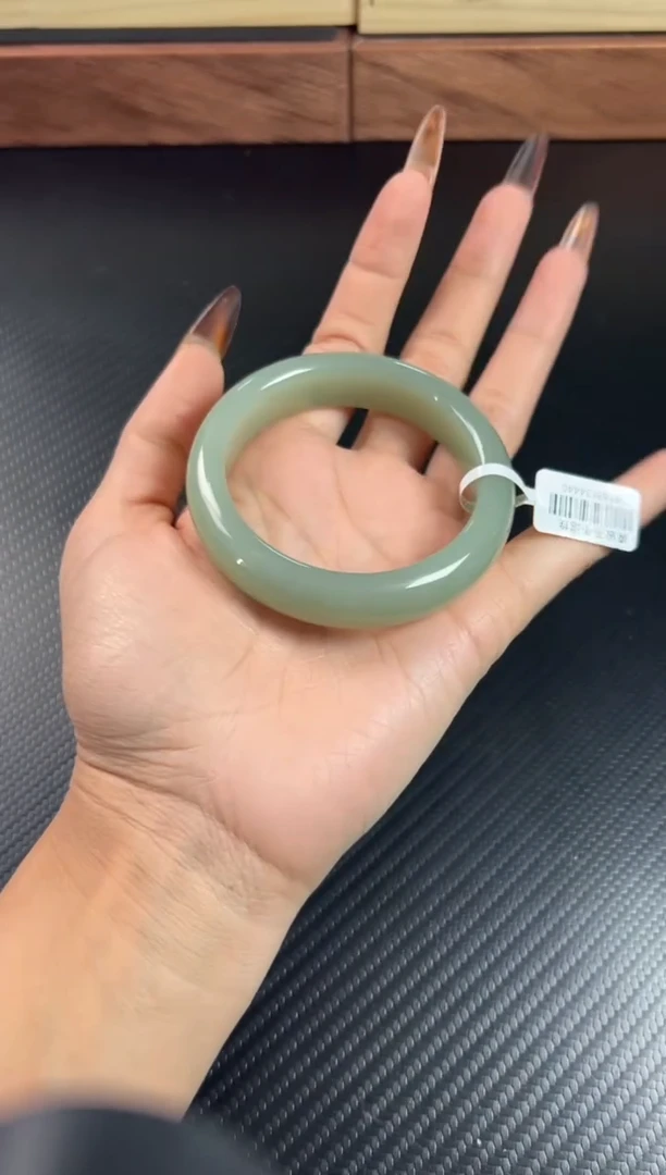 未镶嵌手镯和田玉且末蓝微色差56M