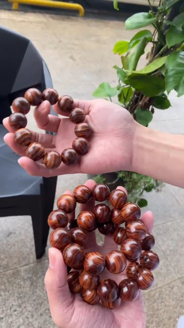 黄花梨/降香黄檀海南黄花梨虎皮纹2.0手串（138）