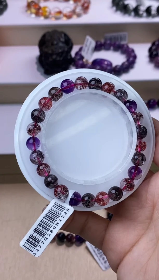 【闪购商品】水晶手链未镶嵌黑加仑超七7m+